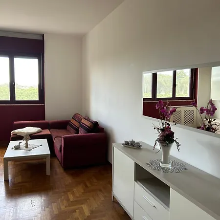 Superclassico Apartment *